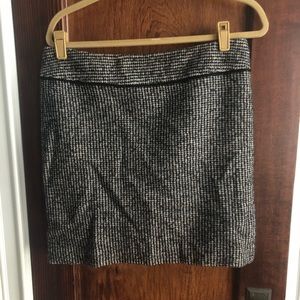 Ann Taylor lined black and white check skirt